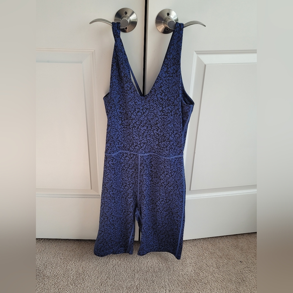 ZELLA MEDIUM Biker Shorts Bodysuit Romper Activewear Workout Exercise Jumpsuit